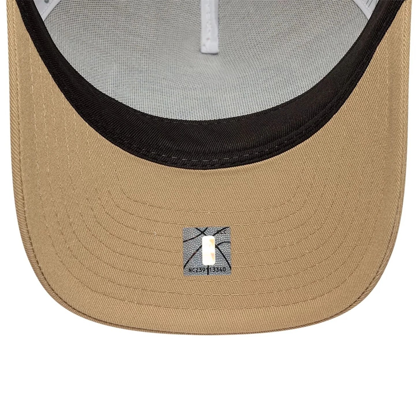 NEW ERA LA Lakers NBA Beige 9FORTY M-Crown A-Frame Trucker Adjustable Cap