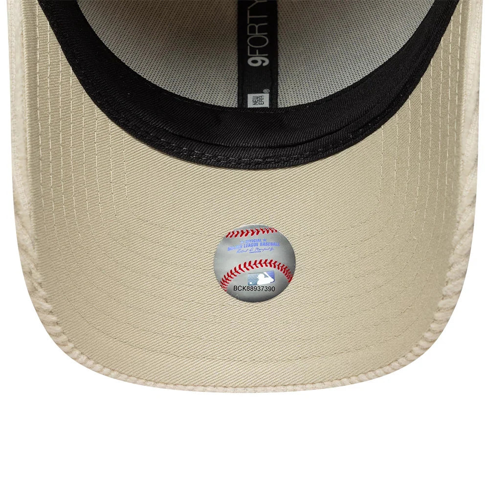 NEW ERA New York Yankees Womens MLB Cord Cord Cream 9FORTY Adjustable Cap