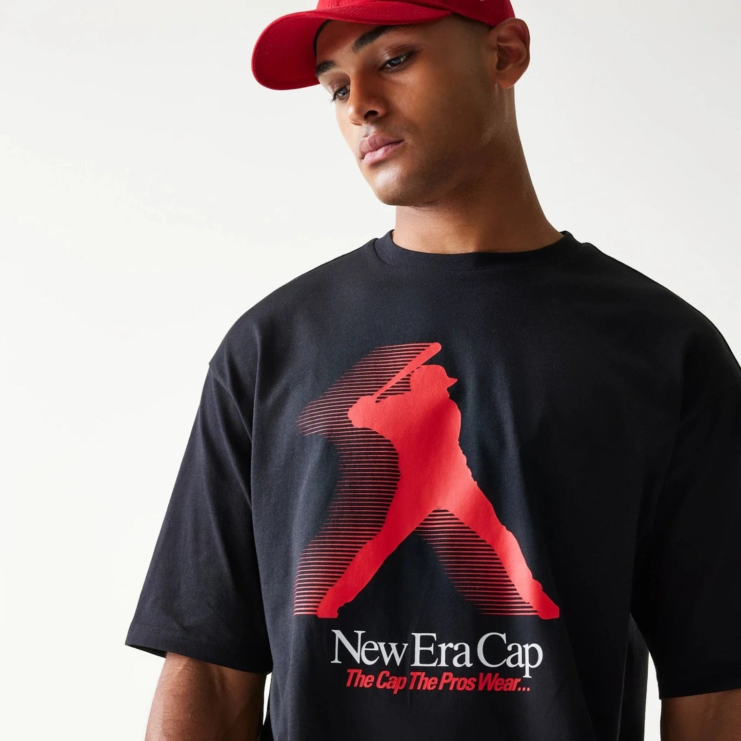 New Era Baseball Player Graphic Black Oversized T-Shirt
