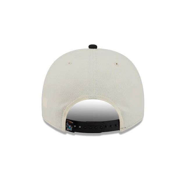 New Era San Jose Sharks NHL Chrome White Classic 9FIFTY A-Frame Snapback