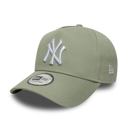 NEW ERA New York Yankees MLB League Essential Pastel Green 9FORTY E-Frame Adjustable Cap