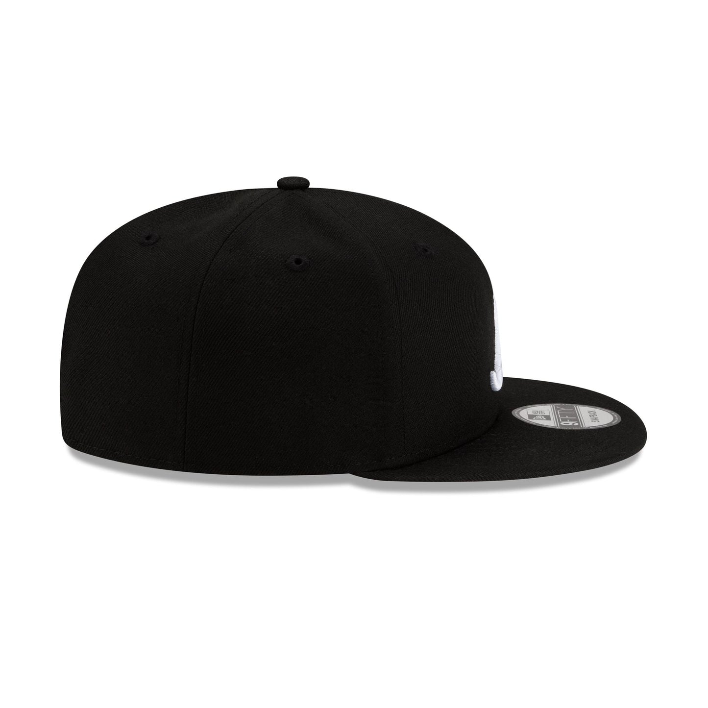 New Era Atlanta Braves  Basic Black & White 9FIFTY Snapback