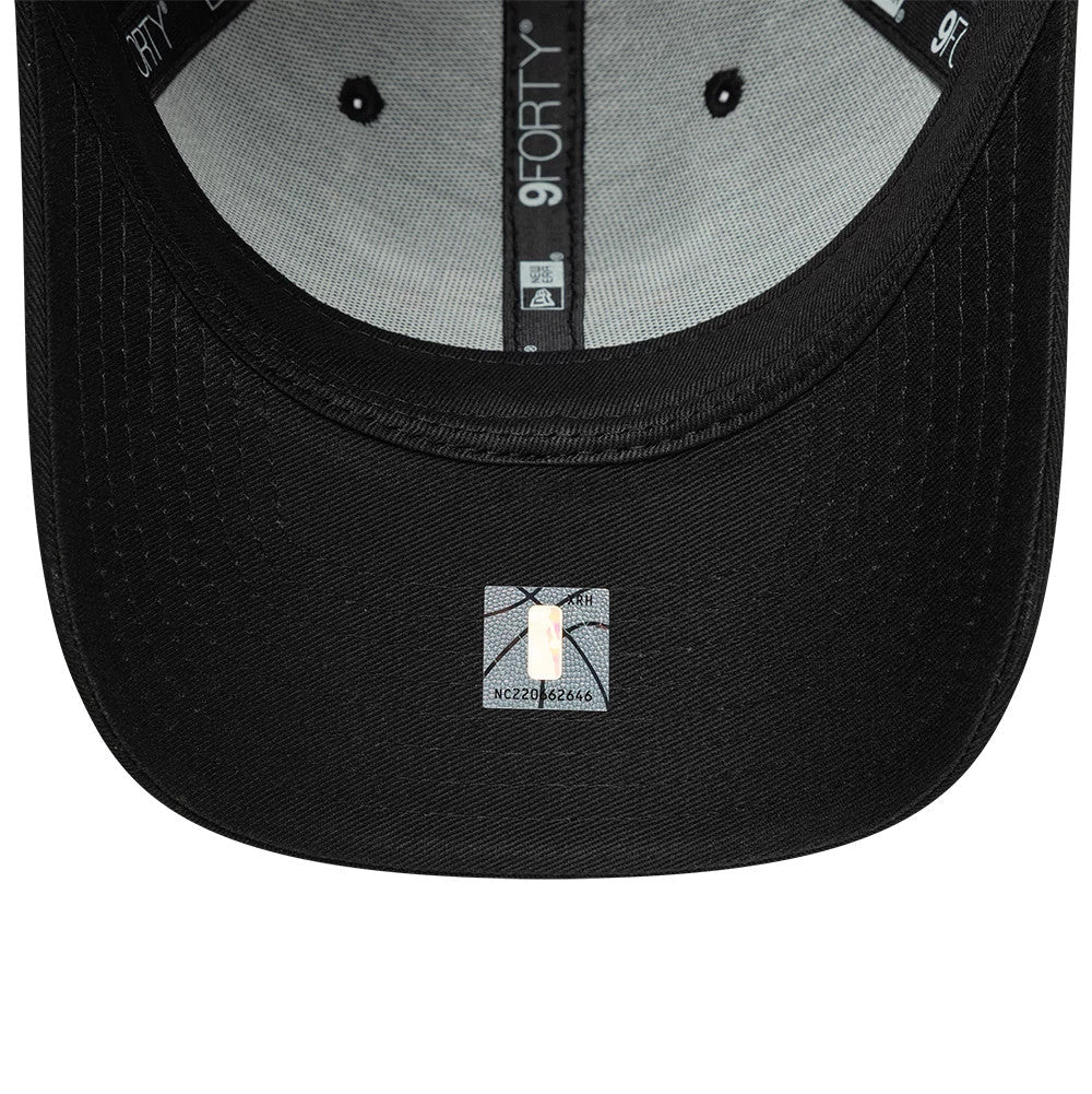NEW ERA Chicago Bulls NBA Side Script Black 9FORTY M-Crown Adjustable Cap