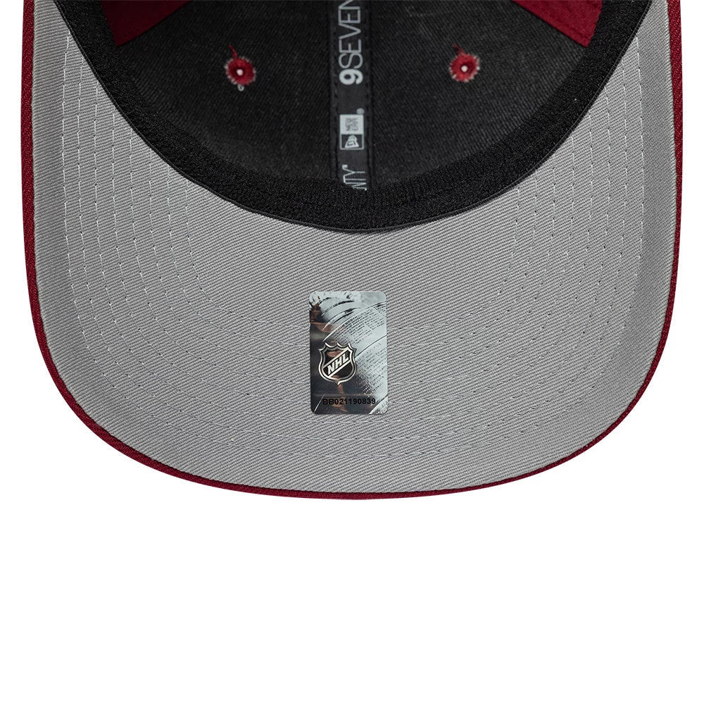 New Era Colorado Avalanche NHL Team Dark Red 9SEVENTY Stretch Snap Adjustable Cap