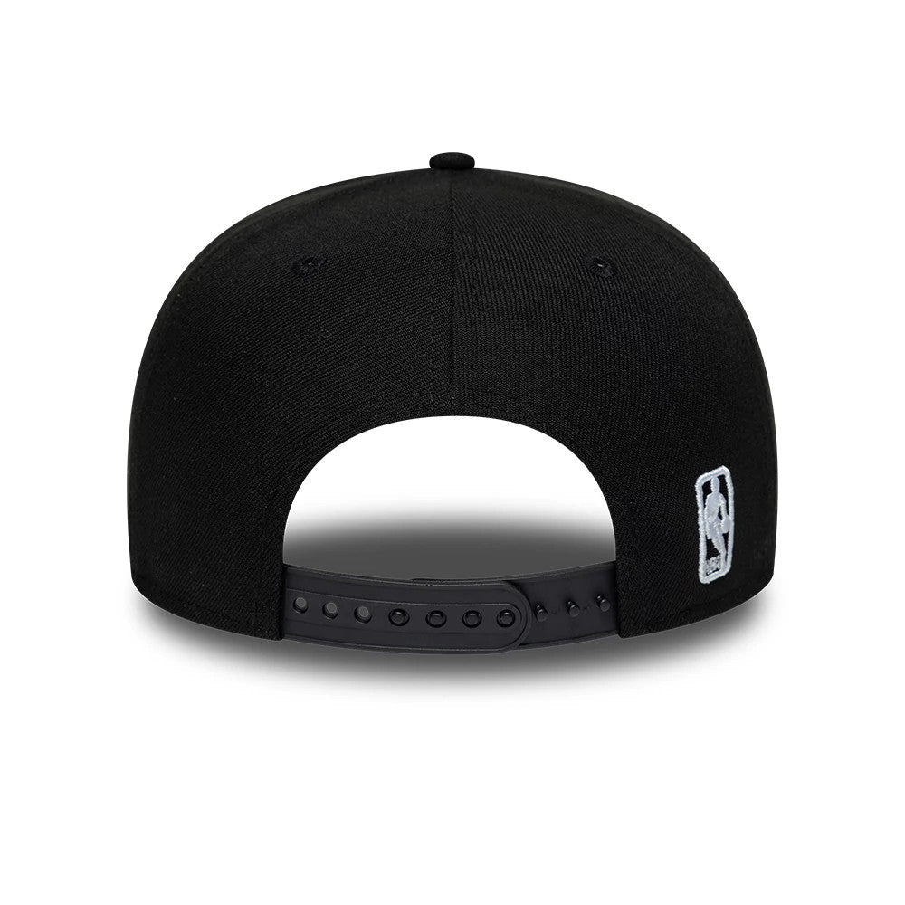 New Era LA Lakers NBA Core Black 9FIFTY Snapback Adjustable Cap