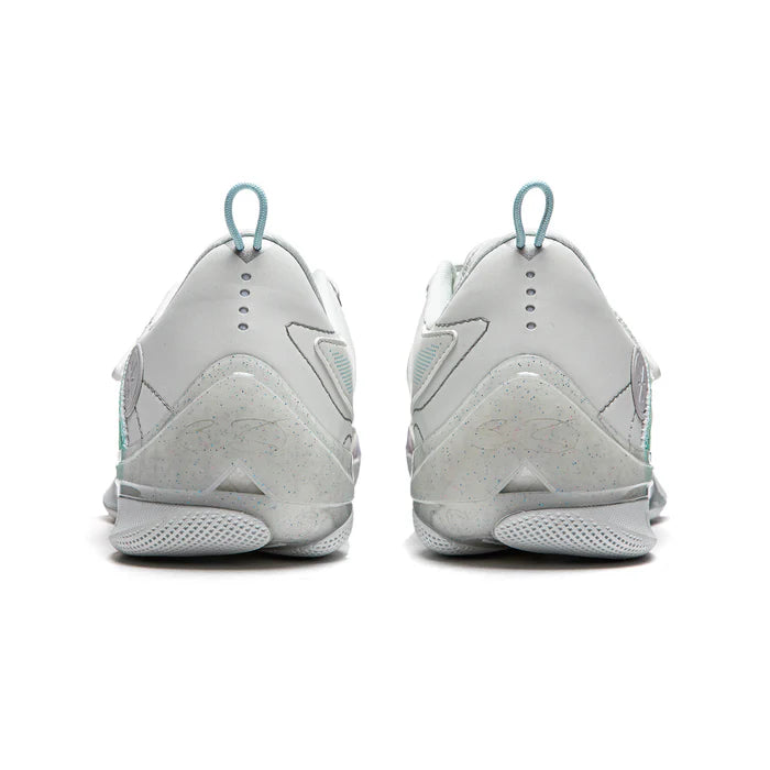 Way of Wade 808 4 Ultra "Shining"