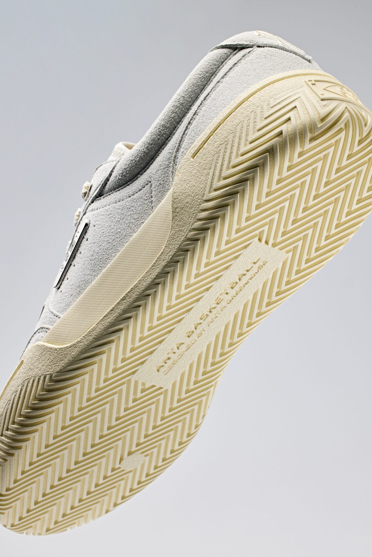 Anta Kai Tribe Light Grey