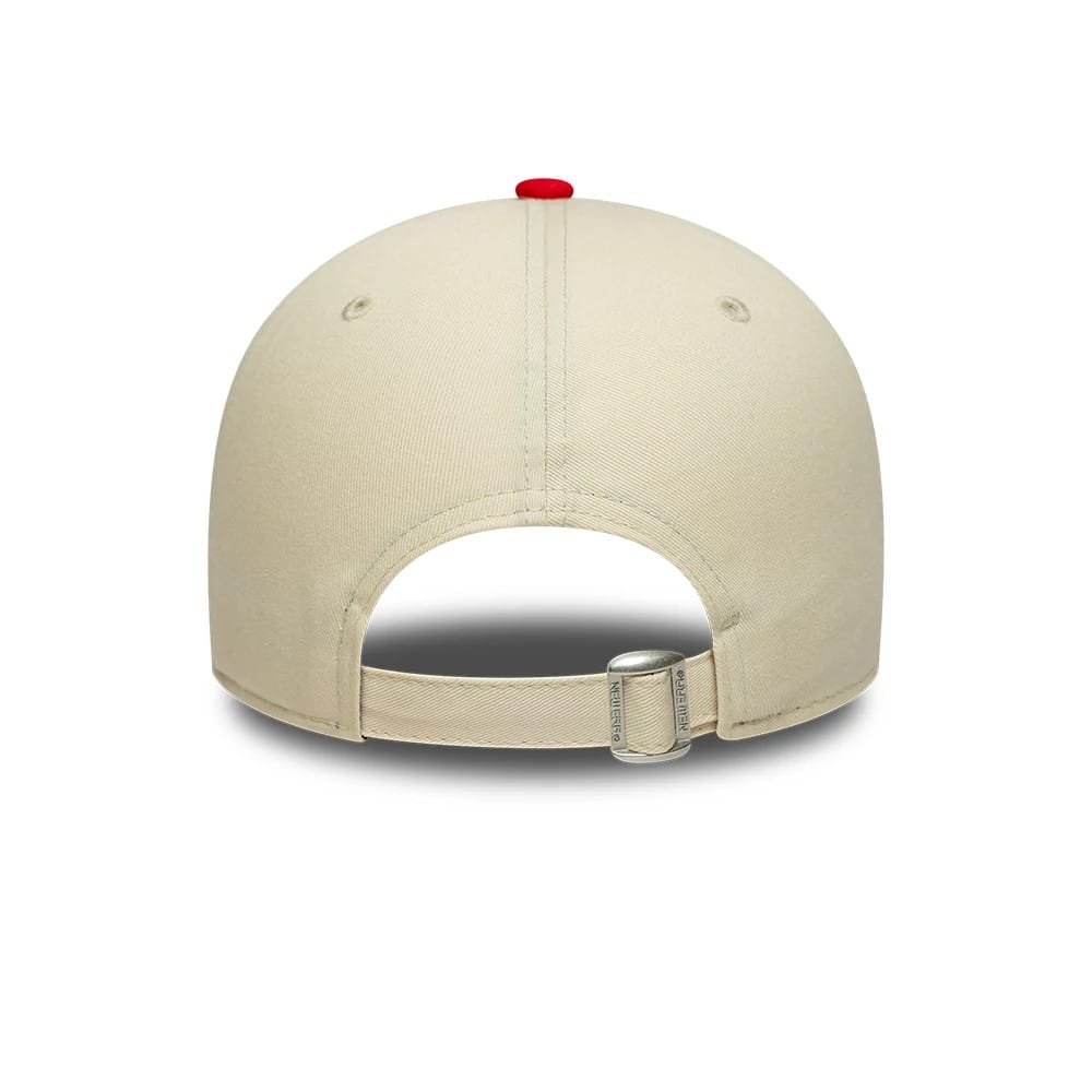 NEW ERA Chicago Bulls NBA Colourblock Cream & Red 9FORTY Adjustable Cap