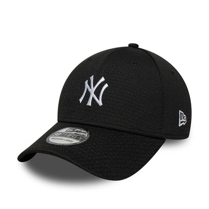 NEW ERA New York Yankees MLB Stretch Mesh Black 39THIRTY Stretch Fit Cap