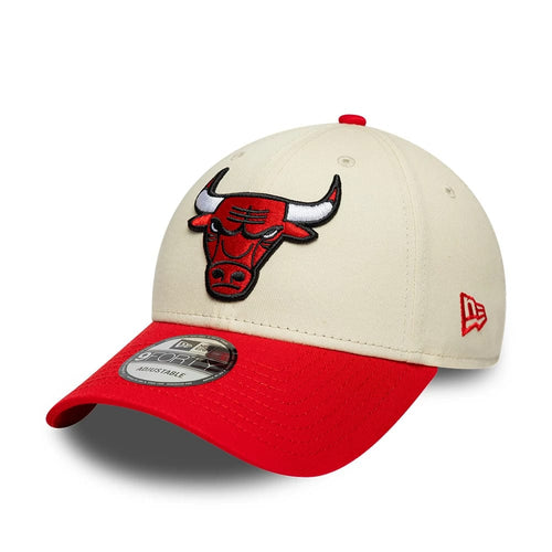 NEW ERA Chicago Bulls NBA Colourblock Cream & Red 9FORTY Adjustable Cap