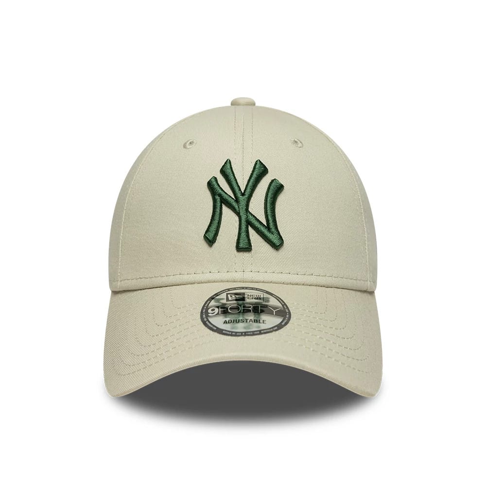 NEW ERA New York Yankees MLB League Essential Cream 9FORTY Adjustable Cap