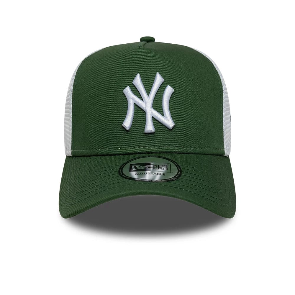 NEW ERA Yankees MLB League Essential Dark Green 9FORTY A-Frame Trucker Adjustable Cap