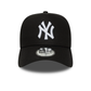 NEW ERA New York Yankees MLB League Essential Black 9FORTY E-Frame Adjustable Cap