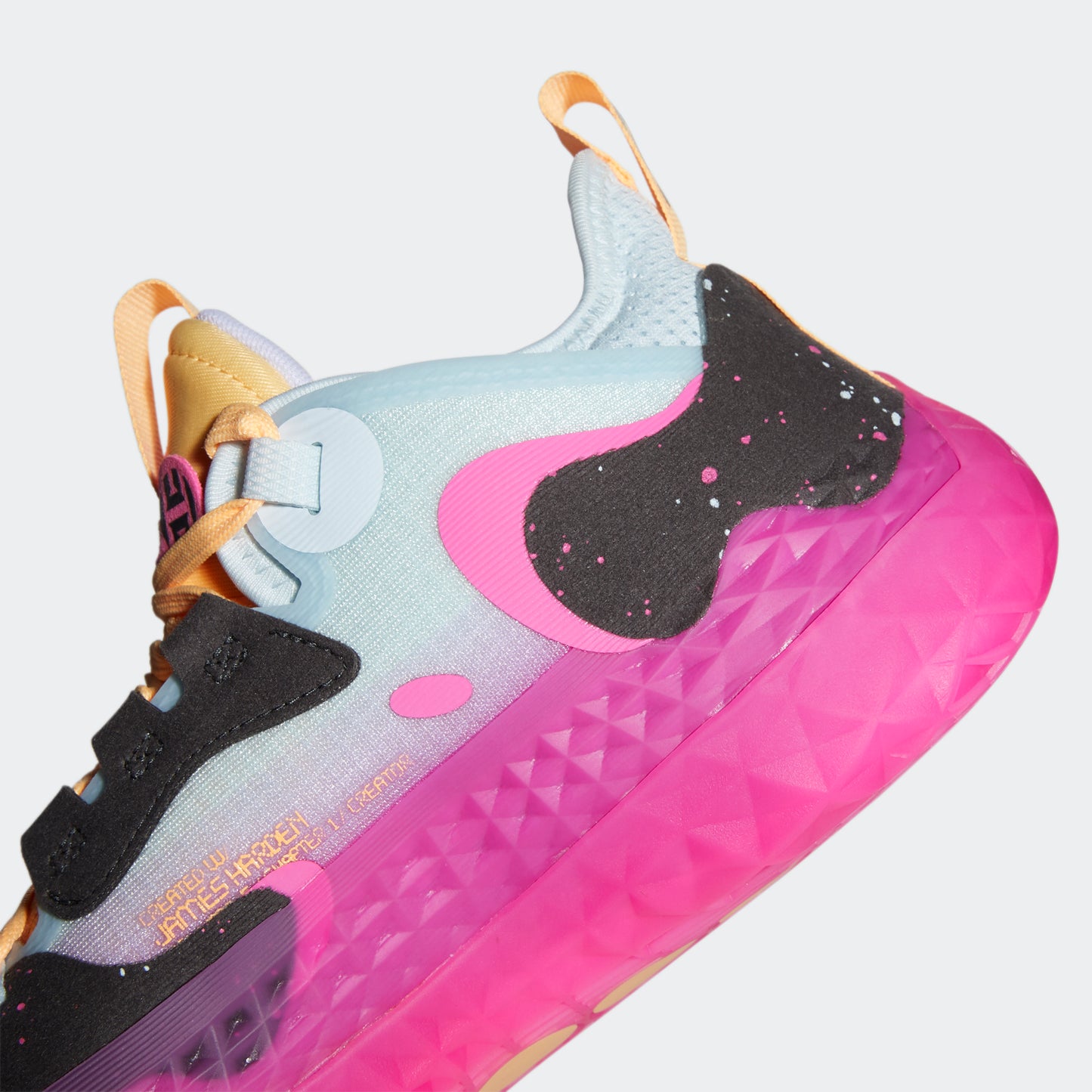 ADIDAS VOL. 5 FUTURENATURAL "RELENTLESS"